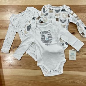 12 month 3-pack long sleeve onesie, never worn.